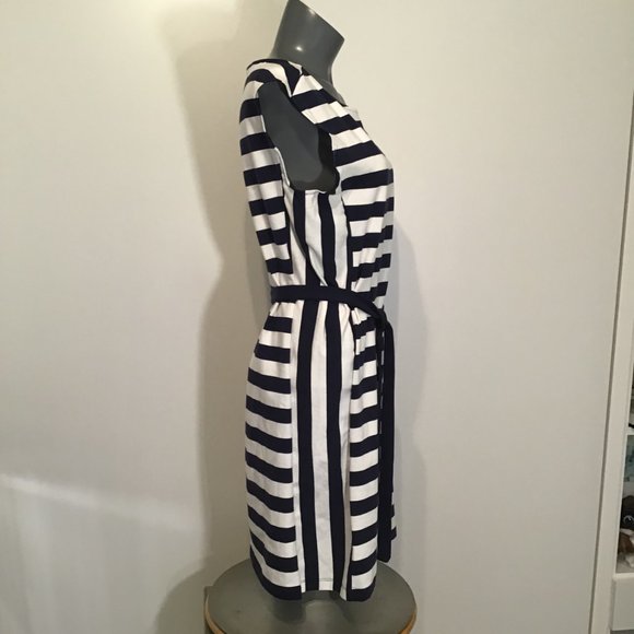 Tommy Hilfiger Nautical Dress with Cap Sleeves and Square Neckline Size L - Picture 3 of 9